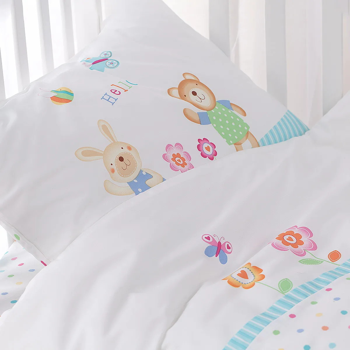Фотография товара Детское постельное белье PERINA "Глория Hello" 4 предмета, комплект с бортиками для кроваток 120 х 60 см
