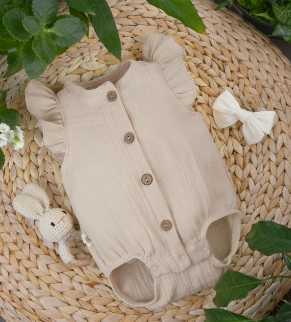 Фотография товара Боди с крылышками на пуговицах "Муслин", бежевый (р. 16 (рост 50-56 см))