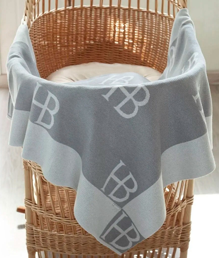 Фотография товара Плед " НВ" цв. серый, р. 95х95 (цв. серый, р. 95х95)