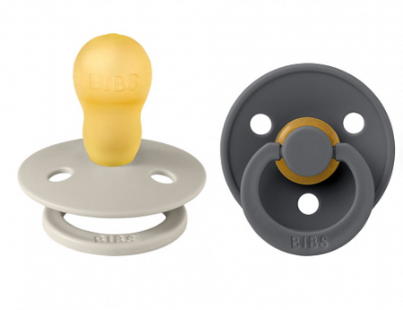 Фотография товара Набор пустышек латексных BIBS Colour, 2 шт. - Sand/Iron, 18+ мес.