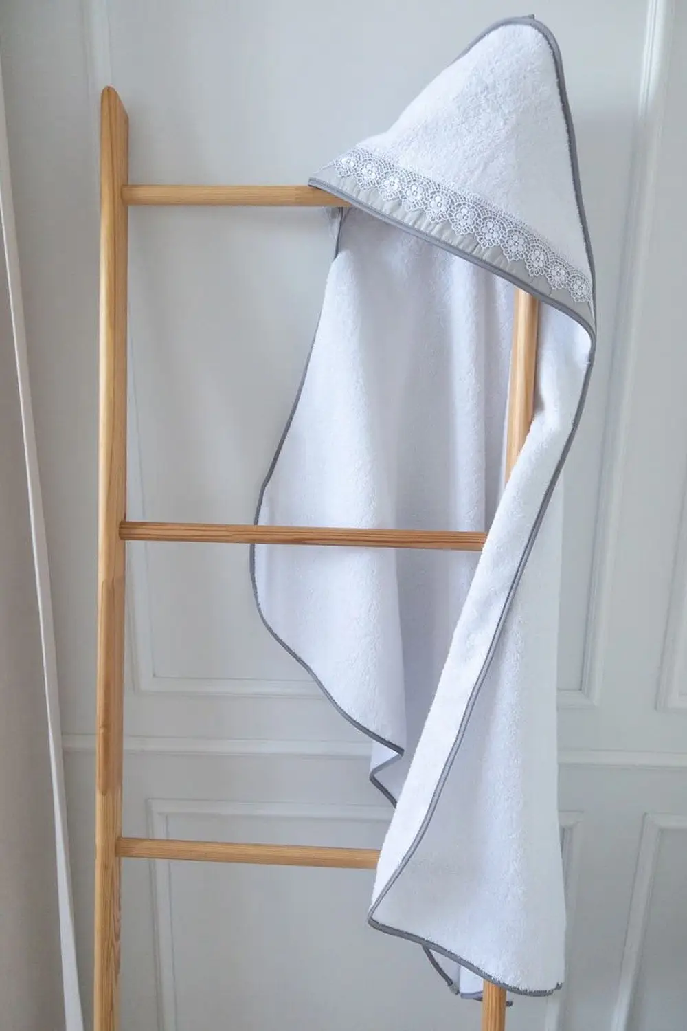 Пеленка Lappetti "Кружева" с уголком серая