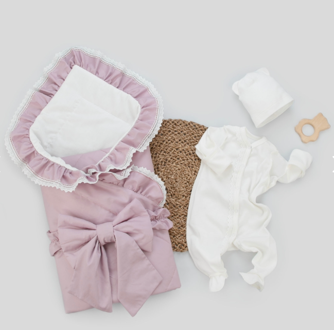 Фотография товара Комплект на выписку 4 предмета "Новый Прованс", дымчатая роза, лето (р. 16 (рост 50-56 см))