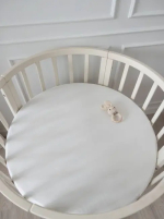 Фотография товара Простыня для овальной кроватки однотонная Lappetti на резинке, цвет молочный