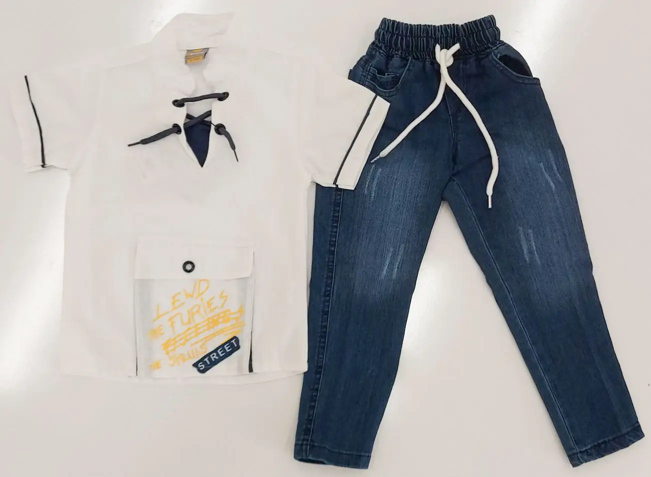 Комплект футболка с брюками 153.22.1537 3 года