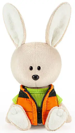 Мягкая игрушка Budi Basa Заяц Антоша в зелёной футболке и безрукавке 15 см