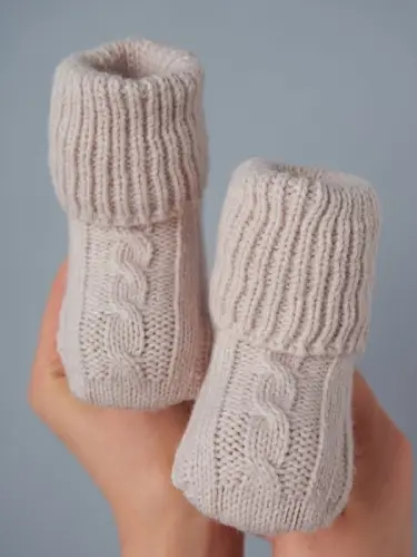 Носочки вязаные Little Star жемчужный 10 см