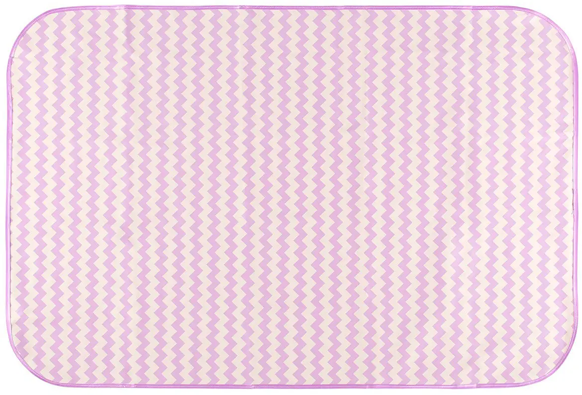 Клеёнка-наматрасник с резинками-держателями ROXY KIDS с рисунком Сиреневые зигзаги