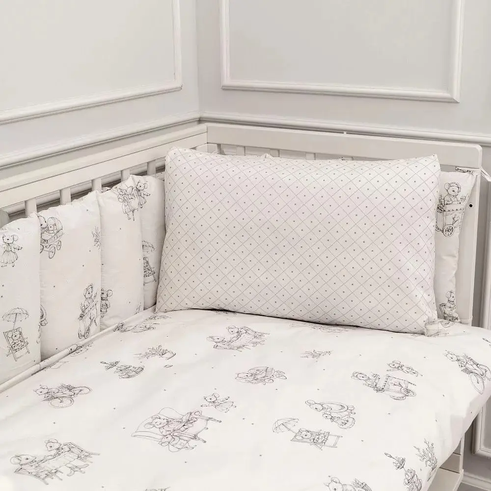 Набор для прямоугольной кроватки 6 предметов "Мышкины каникулы", серый