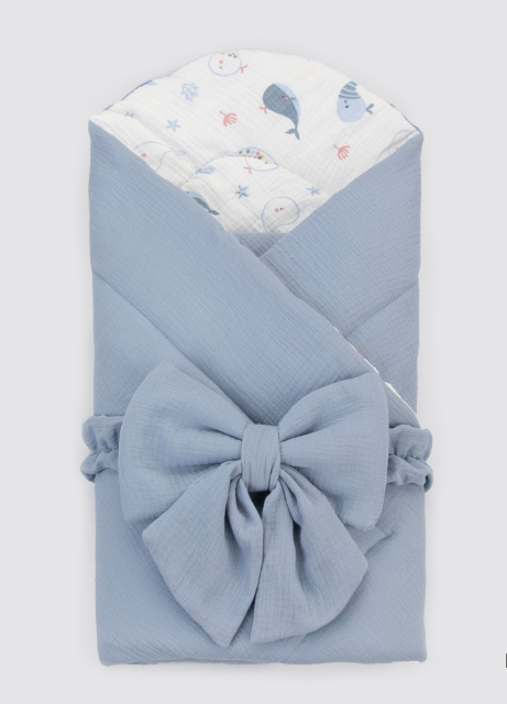 Фотография товара Одеяло-конверт  на выписку 90х90 «Муслин №5», с бантом на резинке летнее (серо-голубой+кит)