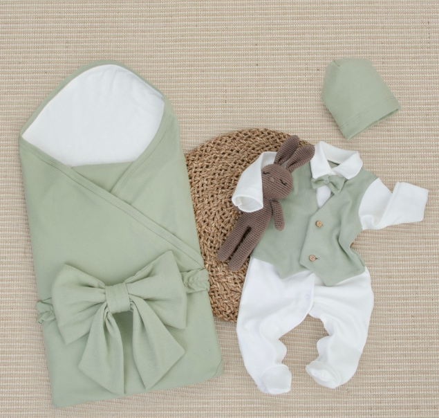 Фотография товара Комплект на выписку 4 предмета "Новый Юный Джентльмен.Плед", полынь, лето (р. 16 (рост 50-56 см))