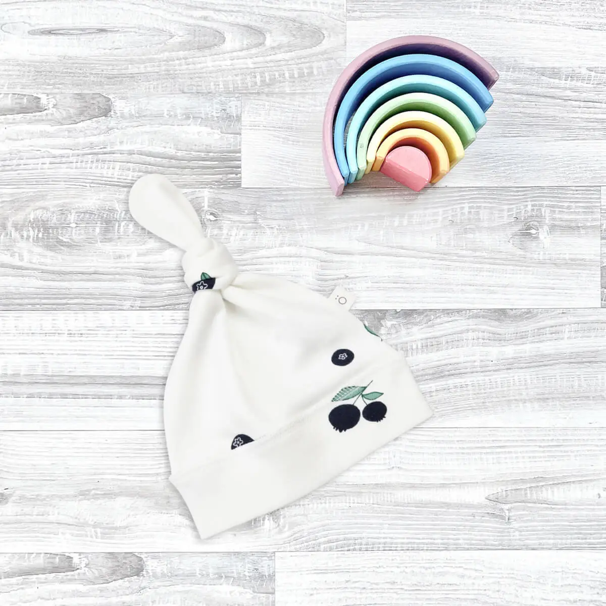 Шапочка Mjolk Голубика 40-44 см