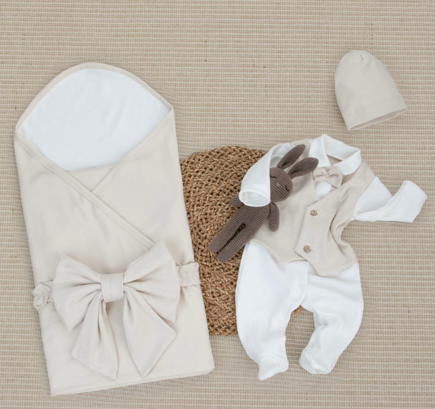 Фотография товара Комплект на выписку 4 предмета "Новый Юный Джентльмен.Плед", светло-бежевый, лето (р. 16 (рост 50-56 см))