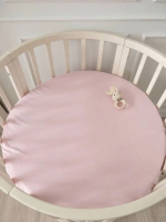 Фотография товара Простыня для овальной кроватки однотонная Lappetti на резинке, цвет розовый