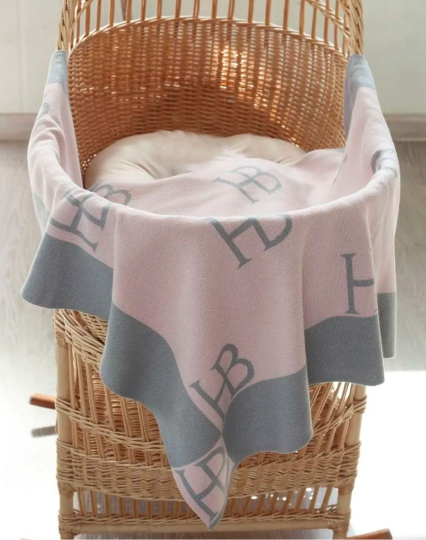 Фотография товара Плед " НВ" цв. пудра, р. 95х95 (цв. пудра, р. 95х95)